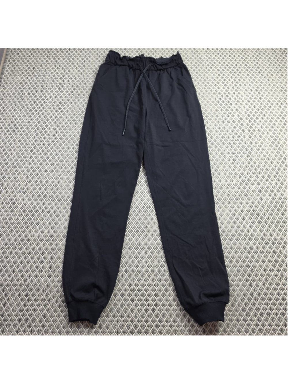 Lululemon Paperbag Jogger Pants Womens 4 Black High Rise Drawstring Tapered - Picture 3 of 8